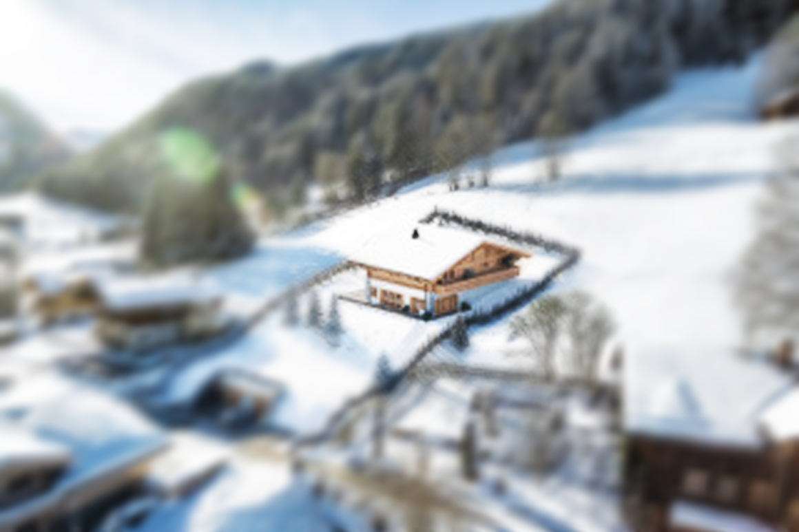 «Mountain-Chic» chalet in Gstaad