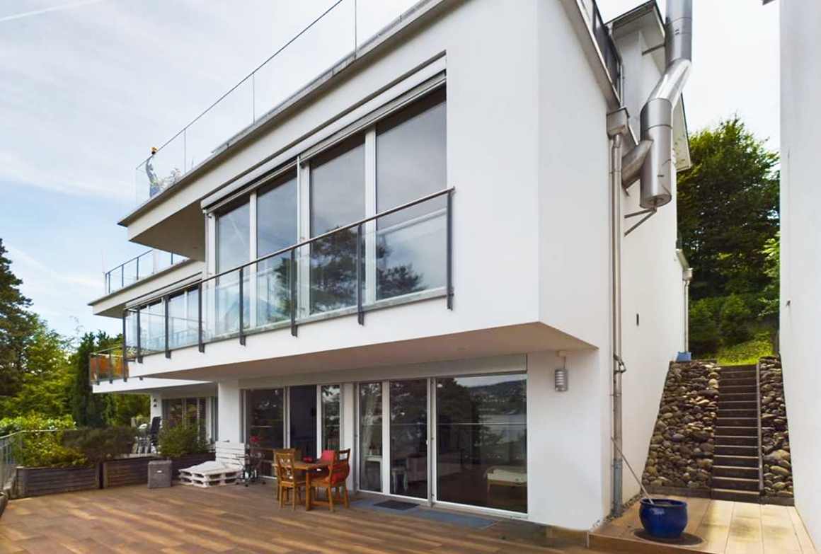 Exclusive Waterfront House on Lake Zurich